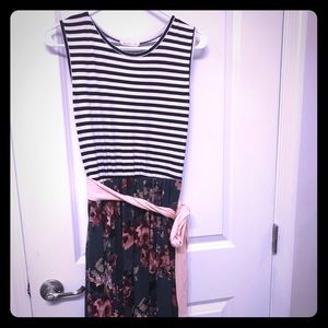 PinkBlush maternity dress, size M